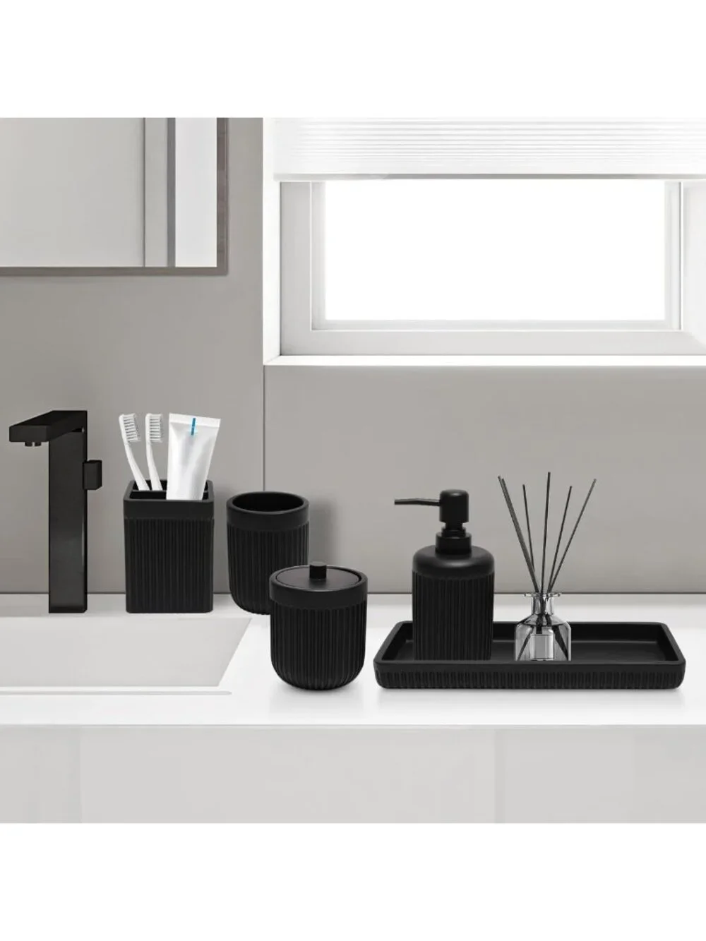 Matte Black Resin Bathroom Accessories Set - 5 Pcs Organizer for Home